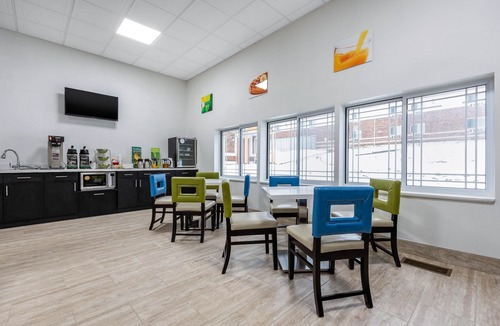 Moon Township Hotel | Quality Inn Coraopolis
