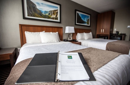 Corner Brook Hotel | Quality Inn Corner Brook