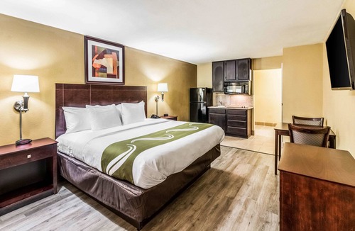 Corsicana Hotel | Quality Inn Corsicana