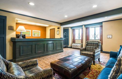 Cortland Hotel | Quality Inn Cortland - University Area