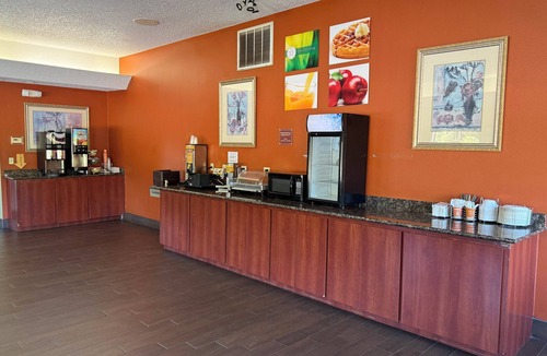 Crystal River Hotel | Quality Inn Crystal River