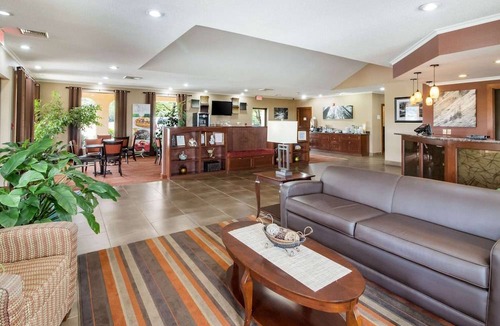 Dandridge Hotel | Quality Inn Dandridge