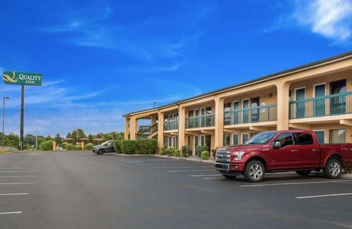 Dandridge Hotel | Quality Inn Dandridge