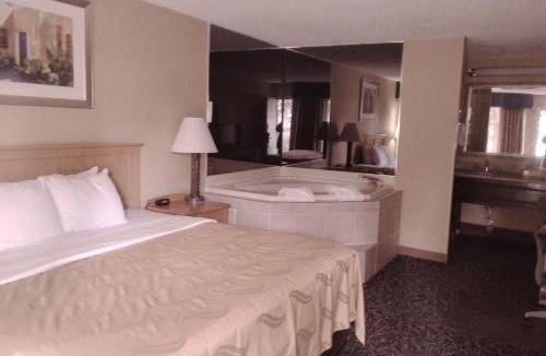 Deming Hotel | Quality Inn Deming