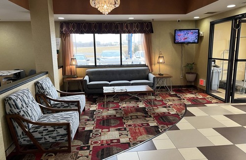 Berwick Hotel | Quality Inn Des Moines North