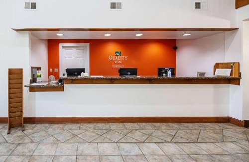 Dodge City Hotel | Quality Inn Dodge City