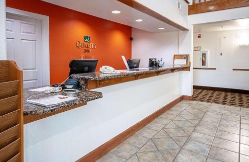 Dodge City Hotel | Quality Inn Dodge City