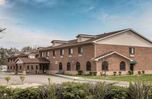 Durand Hotel | Quality Inn Durand I-69