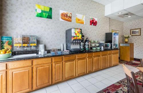 Easton Hotel | Quality Inn Easton
