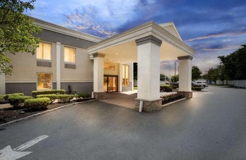 Edison Hotel | Quality Inn Edison-New Brunswick