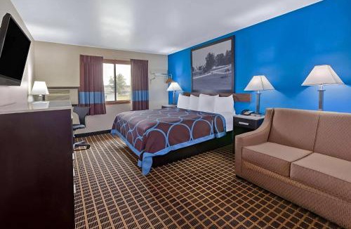 Elkhart Hotel | Quality Inn Elkhart