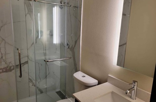 Elkhart Hotel | Quality Inn Elkhart