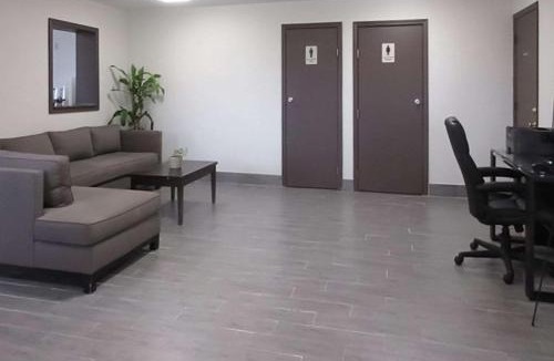 Farmington Hotel | Quality Inn Farmington