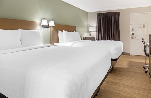 Findlay Hotel | Quality Inn Findlay