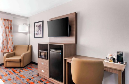 Foristell Hotel | Quality Inn Foristell