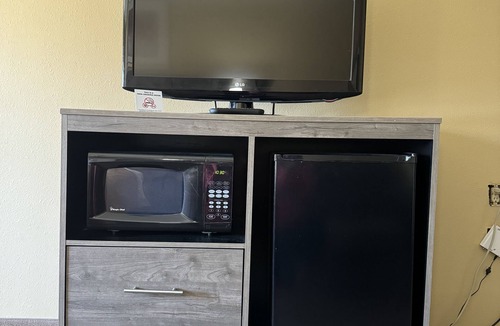 Forsyth Hotel | Quality Inn Forsyth - Decatur
