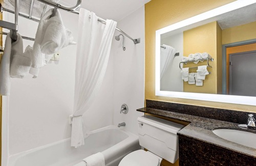 Fort Dodge Hotel | Quality Inn Fort Dodge