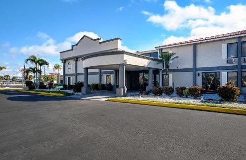 Fort Myers Hotel | Quality Inn Fort Myers Cape Coral