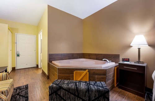 Fort Payne Hotel | Quality Inn Fort Payne