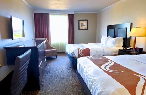West Meadowbrook Hotel | Quality Inn Fort Worth - Downtown East