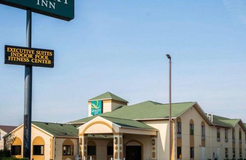 Franklin Hotel | Quality Inn Franklin I-65