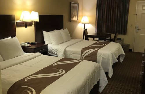 Franklin Hotel | Quality Inn Franklin South