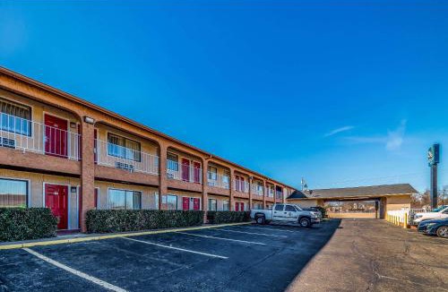 Glenpool Hotel | Quality Inn Glenpool - Tulsa