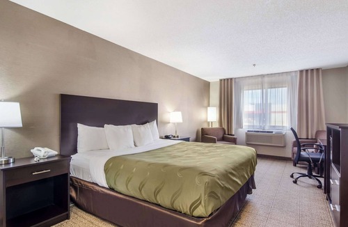 Goodland Hotel | Quality Inn Goodland I-70