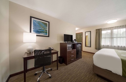 Great Barrington Hotel | Quality Inn Great Barrington