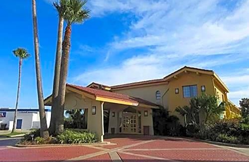 Harlingen Hotel | Quality Inn Harlingen