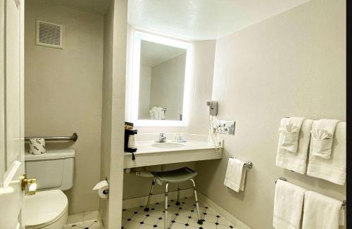 Harlingen Hotel | Quality Inn Harlingen