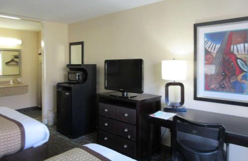 Harriman Hotel | Quality Inn Harriman