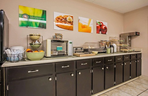 Hartsville Hotel | Quality Inn Hartsville