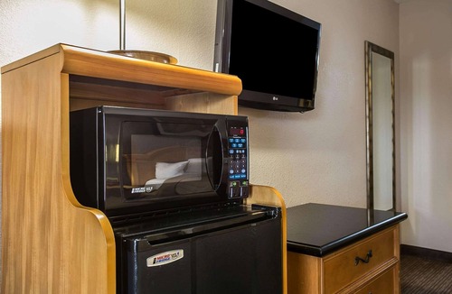 Hartsville Hotel | Quality Inn Hartsville