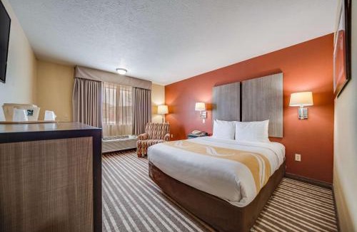 Hastings Hotel | Quality Inn Hastings
