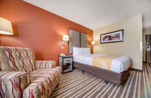 Hastings Hotel | Quality Inn Hastings
