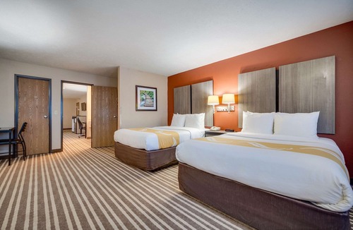 Hastings Hotel | Quality Inn Hastings