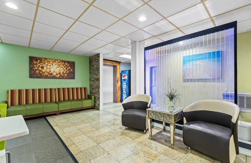 Lupton City Hotel | Quality Inn Hixson - Chattanooga