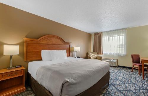Indianola Hotel | Quality Inn Indianola