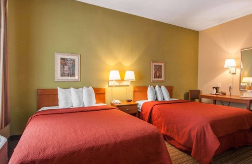 Joplin Hotel | Quality Inn Joplin I-44