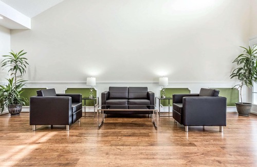 Lancaster Hotel | Quality Inn Lancaster