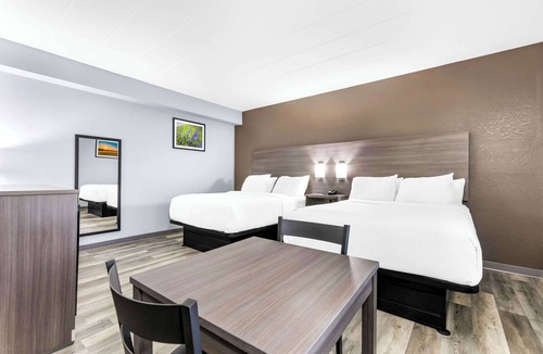 Lawrenceburg Hotel | Quality Inn Lawrenceburg