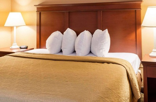 Louisville Hotel | Quality Inn Louisville MS