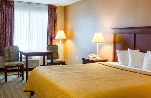 Louisville Hotel | Quality Inn Louisville MS