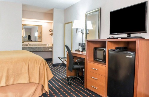 Marianna Hotel | Quality Inn Marianna South