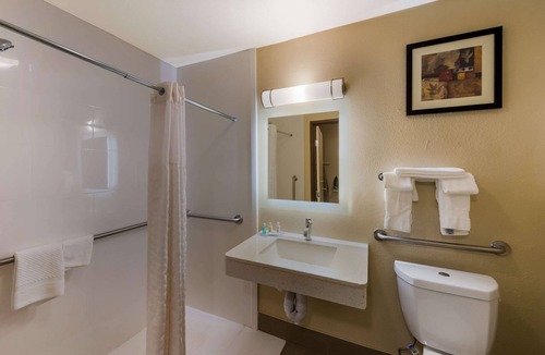 Marysville Hotel | Quality Inn Marysville