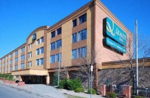 Massena Hotel | Quality Inn Massena