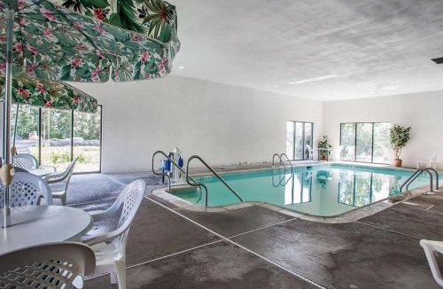 Rehrersburg Hotel | Quality Inn Midway