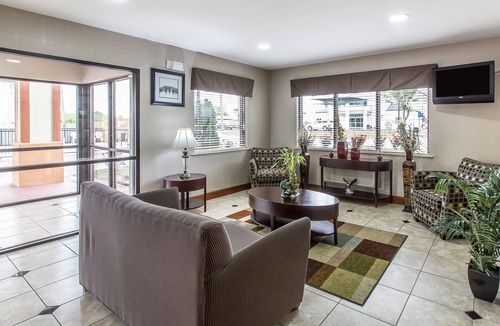 Montgomery Hotel | Quality Inn Montgomery South