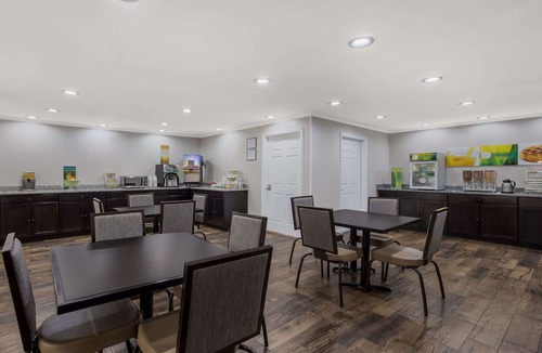 Moultrie Hotel | Quality Inn Moultrie